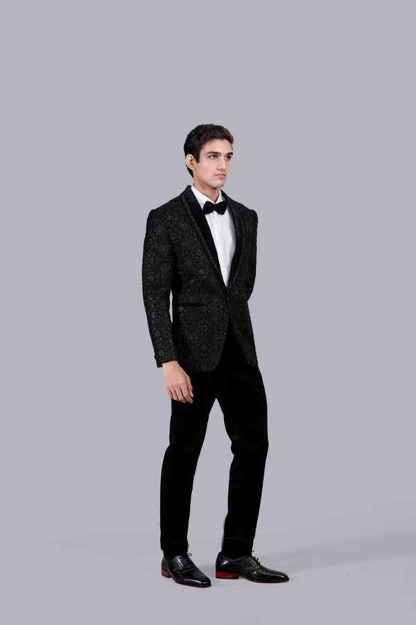 B More BLACK ITALIAN COTTON VELVET ZARI WORK SUIT