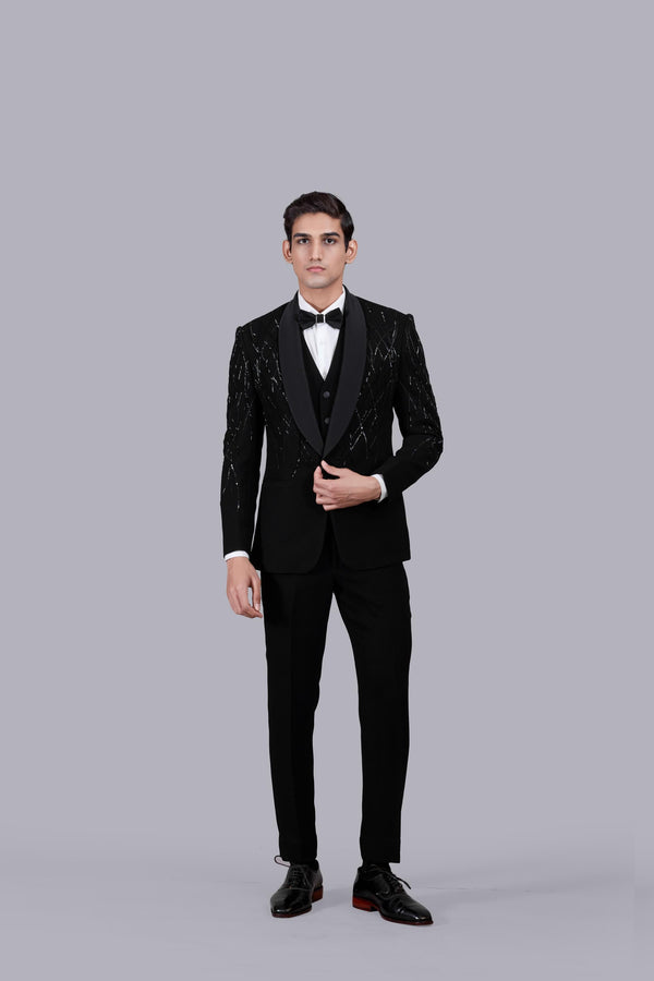 b more BLACK ITALIAN CREPE SEQUENCE WORK SUIT