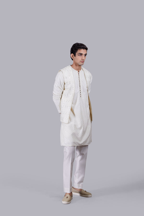 B More CREAM SILK THREAD WORK BUNDI SET