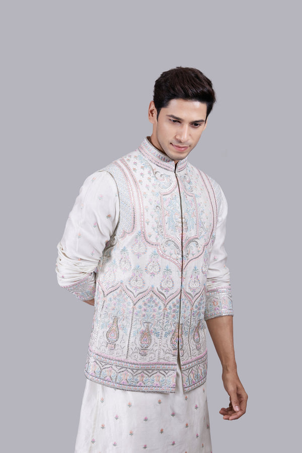 B More IVORY MATKA SILK EMBROIDERY WORK BUNDI SET