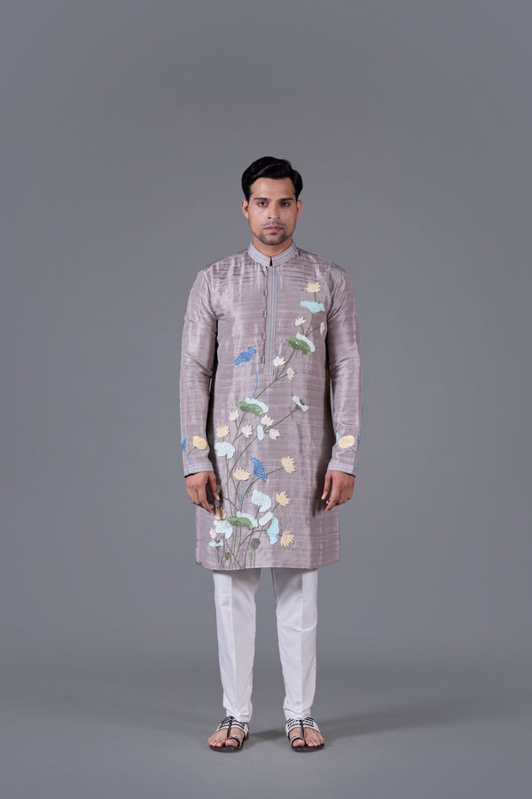 b more Mehfil-e-Aab Kurta