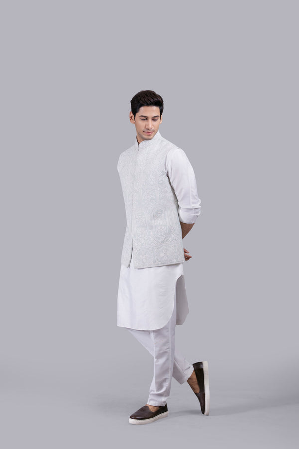 B More MINT MATKA SILK THREAD ARI WORK BUNDI SET