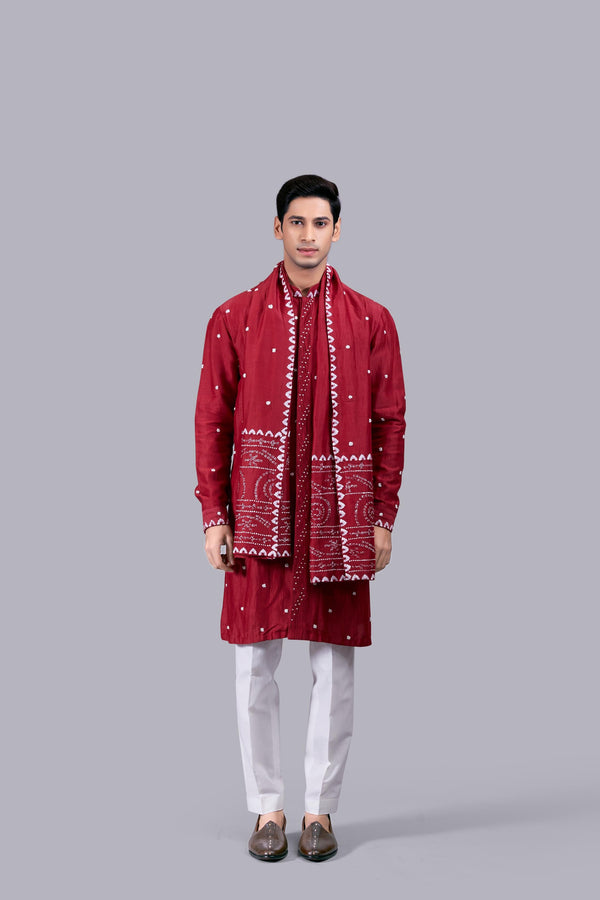 b more RED PURE LINEN SILK THREAD WORK KURTA SET