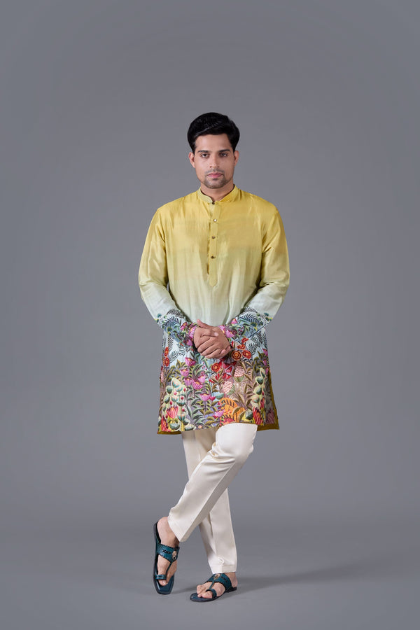 b more Sunburst Aura Digital Printed Kurta
