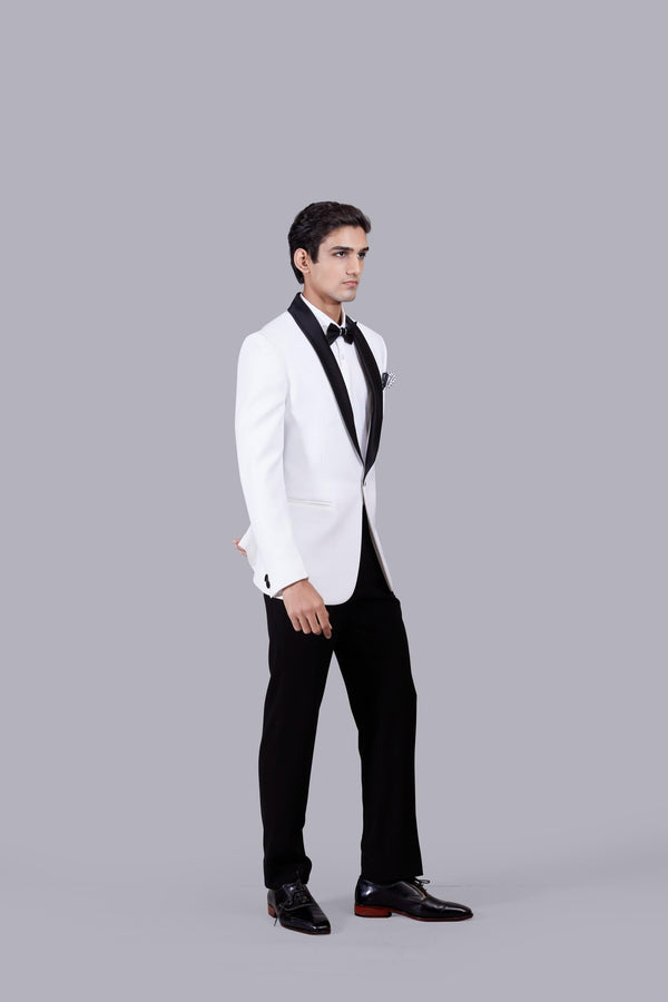B More WHITE BOOMARIYO PLAIN SUIT