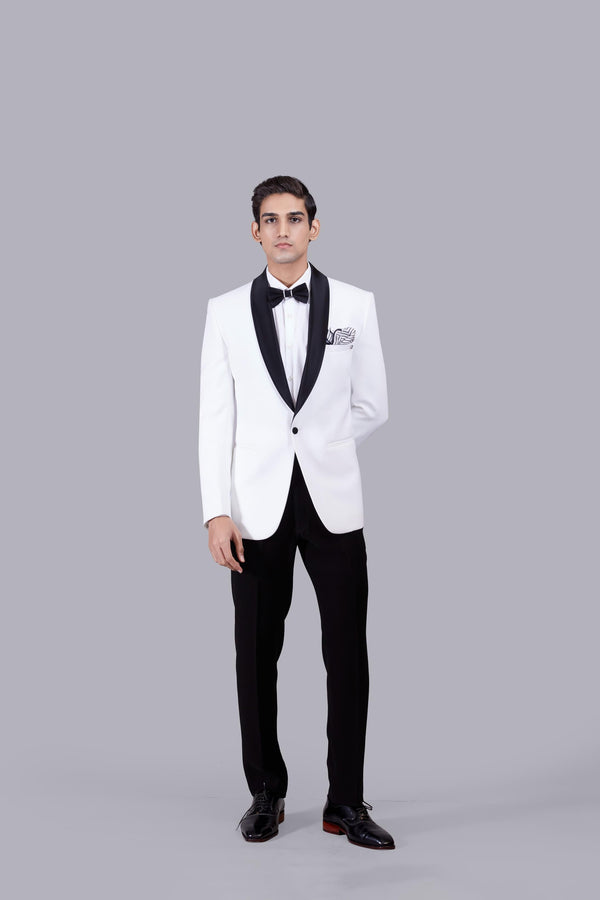 b more WHITE BOOMARIYO PLAIN SUIT