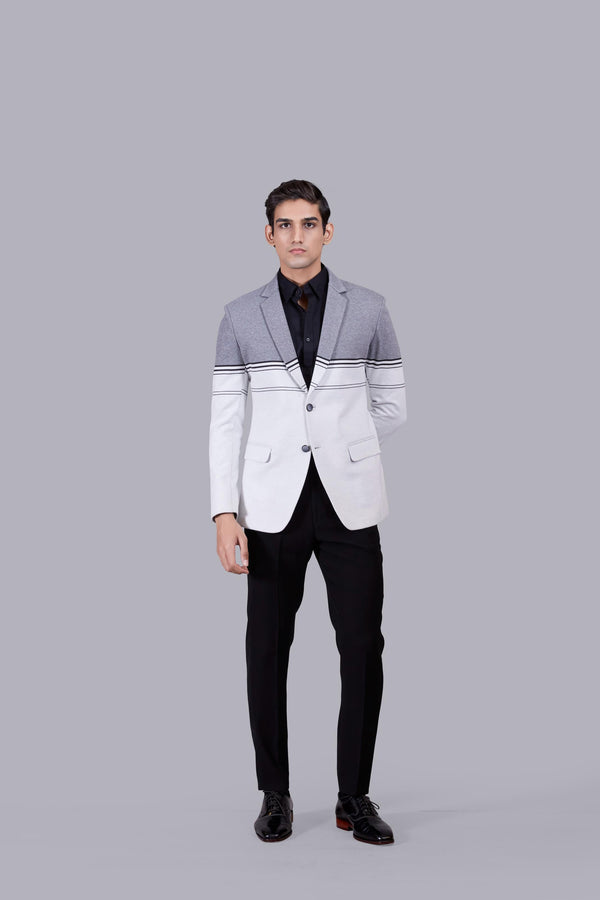 b more WHITE KNITTEDD LYCRAS PRINTED BLAZER