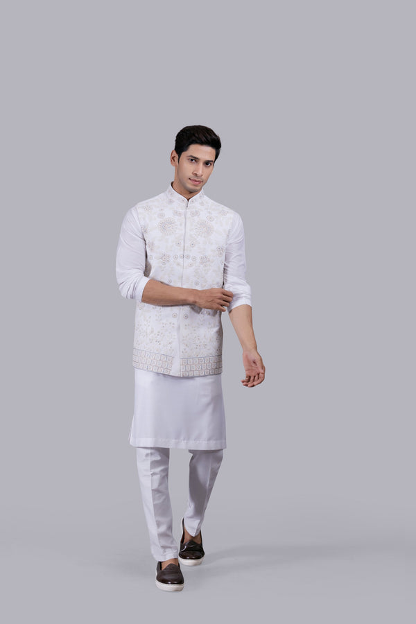 b more WHITE RAYON SILK THREAD WORK BUNDI SET