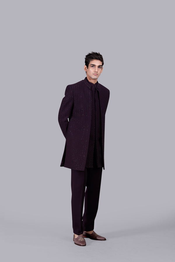 B More WINE BOOMARIYO THREAD WORK INDO WESTERN