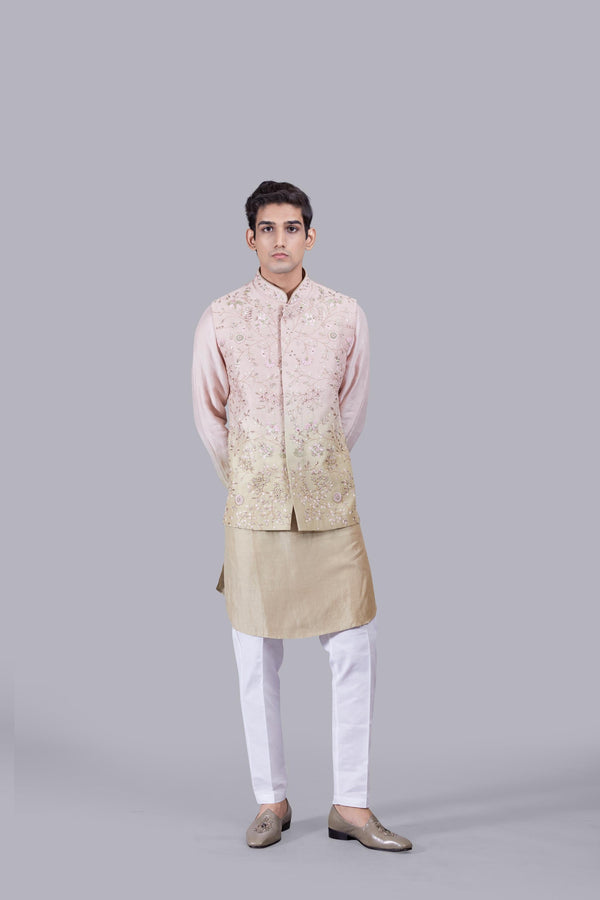 b more BABY PINK LINEN SILK THREAD ARI WORK BUNDI SET
