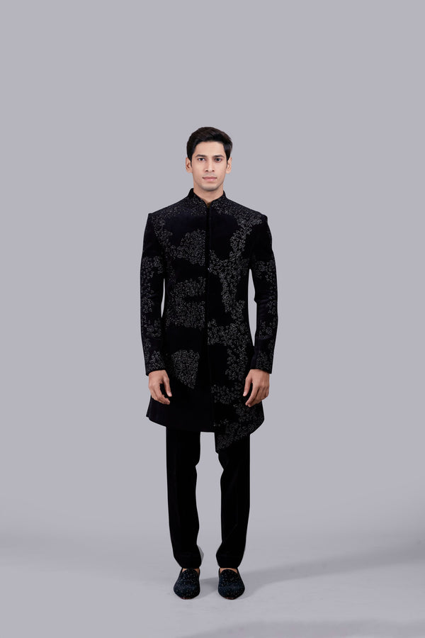 B More BLACK ITALIAN COTTON VELVET RESHAM WORK INDO WESTERN