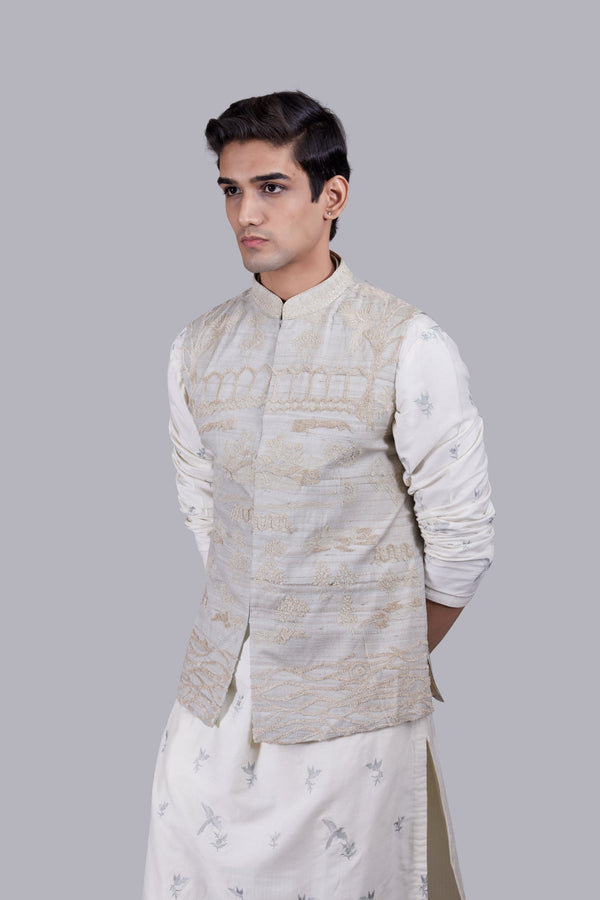 B More OFF WHITE CHANDERI SILK THREAD WORK BUNDI SET