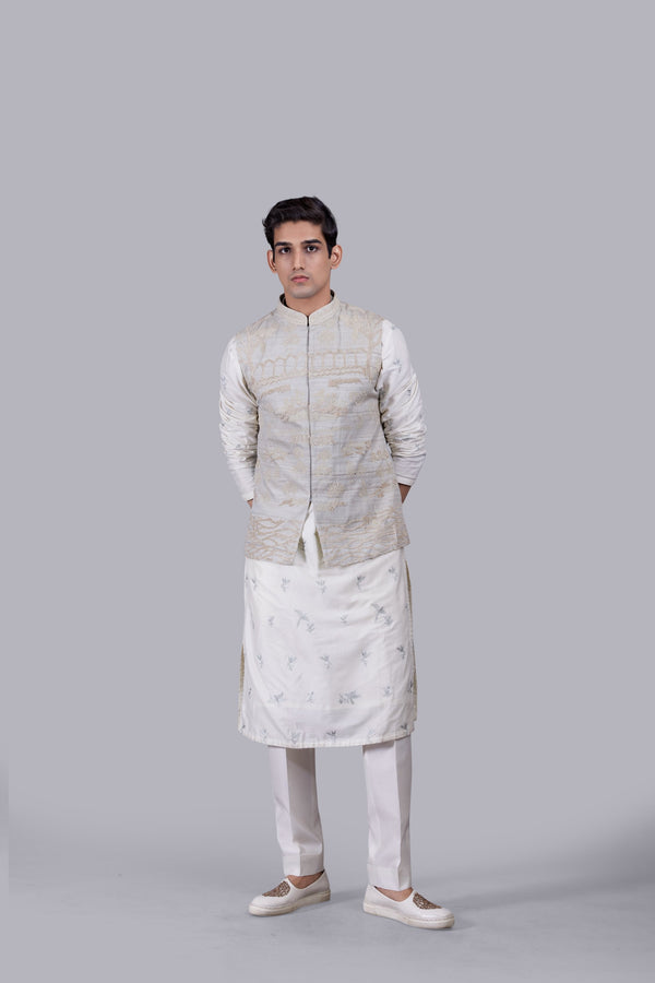 b more OFF WHITE CHANDERI SILK THREAD WORK BUNDI SET