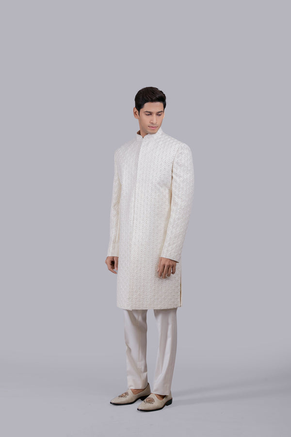 B More OFF WHITE ITALIAN WOOL HAND WORK INDO WESTERN
