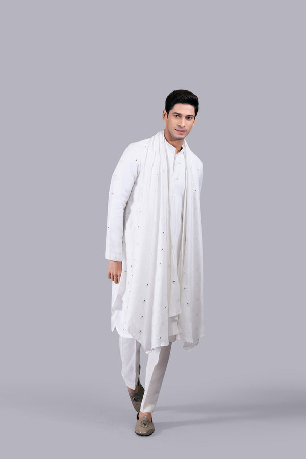 b more OFF WHITE PURE LINEN SILK THREAD WORK KURTA SET