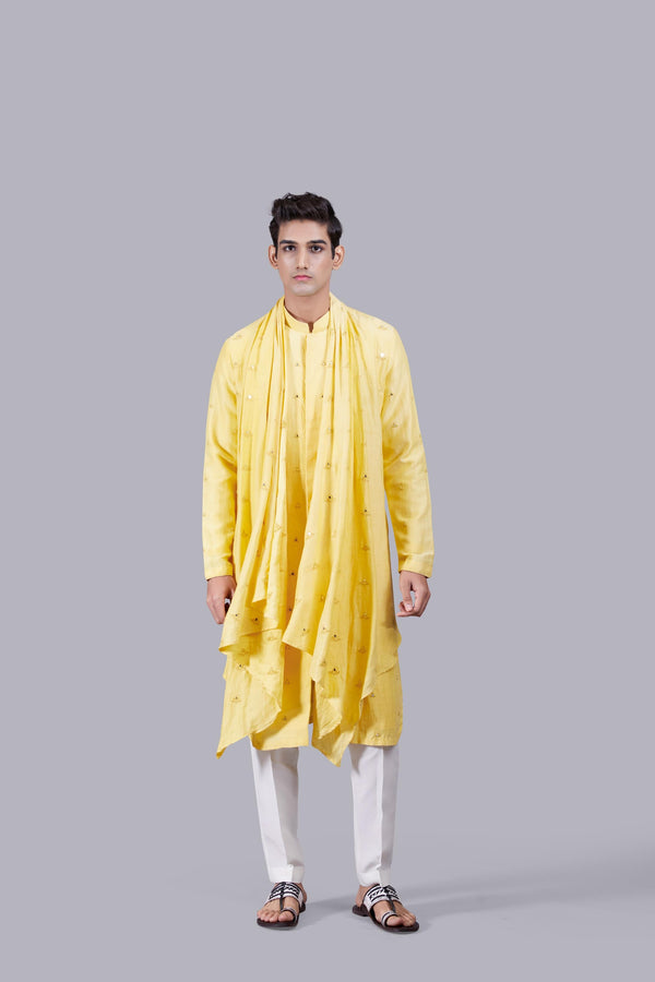 b more YELLOW PURE LINEN SILK THREAD WORK KURTA SET