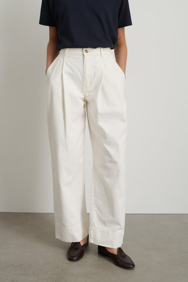B Sides Martin Pleated Chino Chalk White