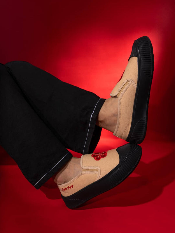 Bacco Bucci Bacca Bucci Kawaii Sakura Slip-On Sneakers BEIGE