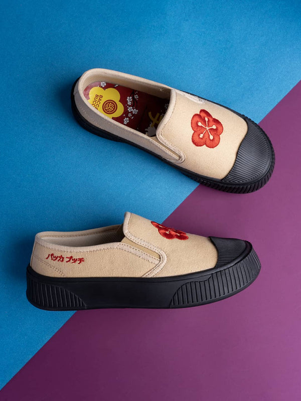 Bacco Bucci Bacca Bucci Kawaii Sakura Slip-On Sneakers BEIGE