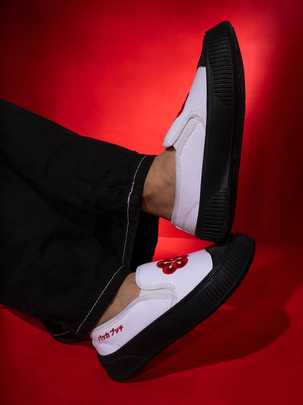 Bacco Bucci Bacca Bucci Kawaii Sakura Slip-On Sneakers WHITE