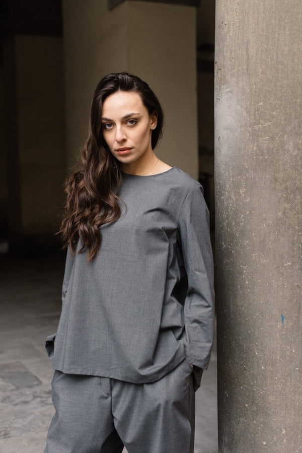 baci Accordian Pleat Back Long Sleeve Top Black