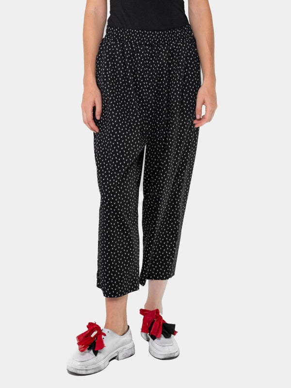 baci Cotton Elastic Waist Cropped Pant Black