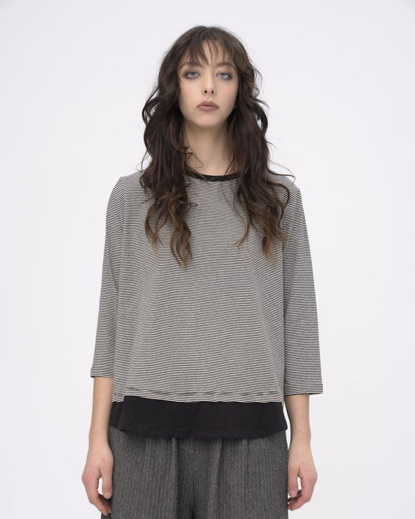 baci Crewneck Layered Striped Blouse Black / White