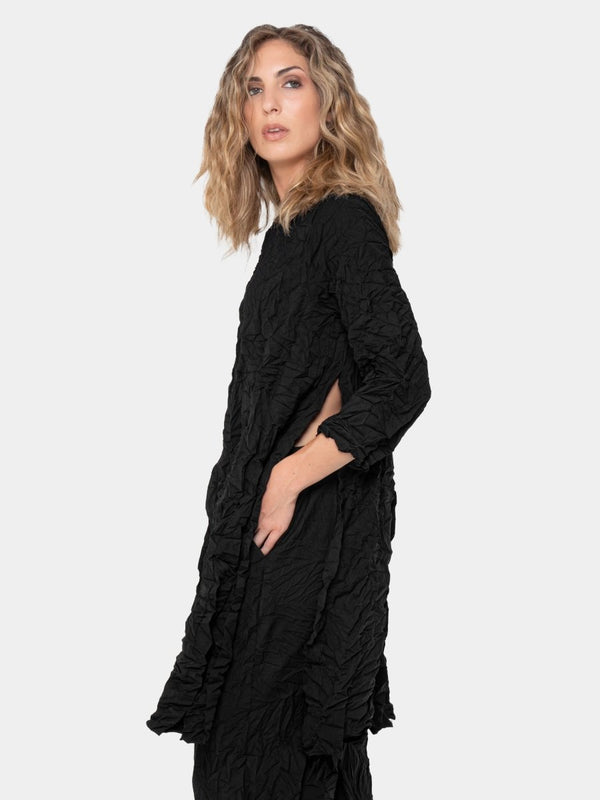 Baci Crinkled Hip Slit Tunic Black