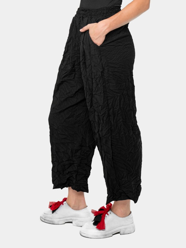 Baci Crinkled Pleated Pants Black
