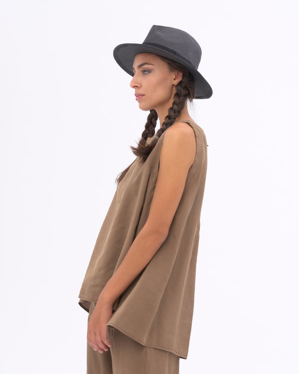 Baci Hi-Lo Hem Tank Shirt Natural