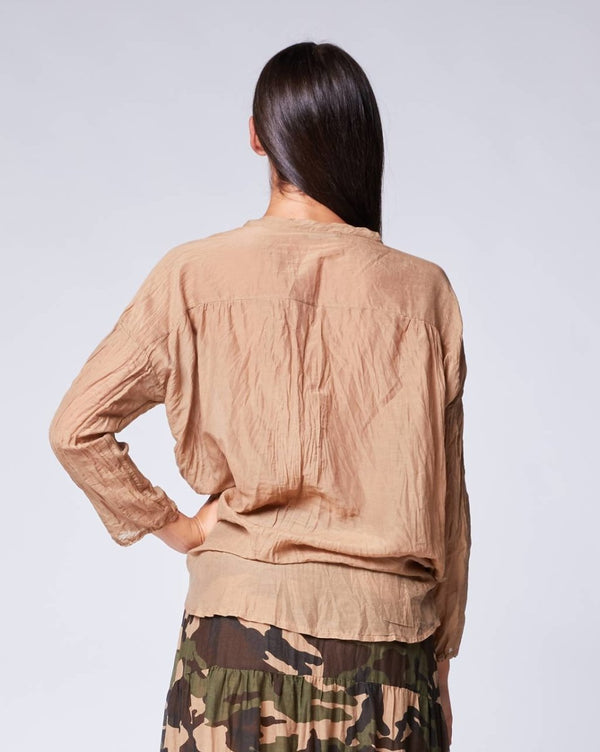 Baci Light Crinkle Band Collar Shirt White