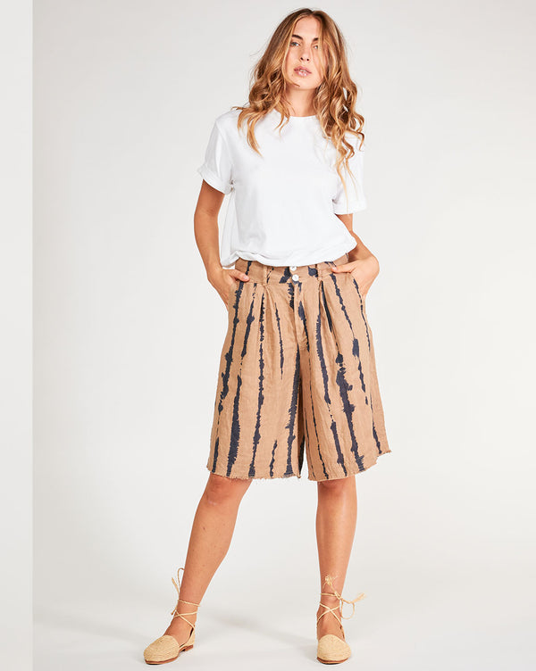 Baci Linen Drip Striped Shorts Camel