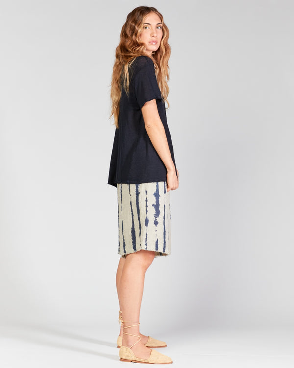 Baci Linen Scoop Neck Short Sleeve T-Shirt Camel