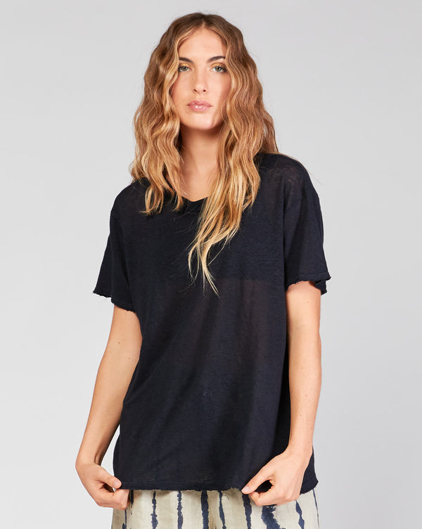 baci Linen Scoop Neck Short Sleeve T-Shirt Camel