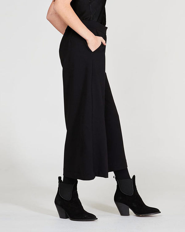 Baci Pleated Wide Leg Trousers Black