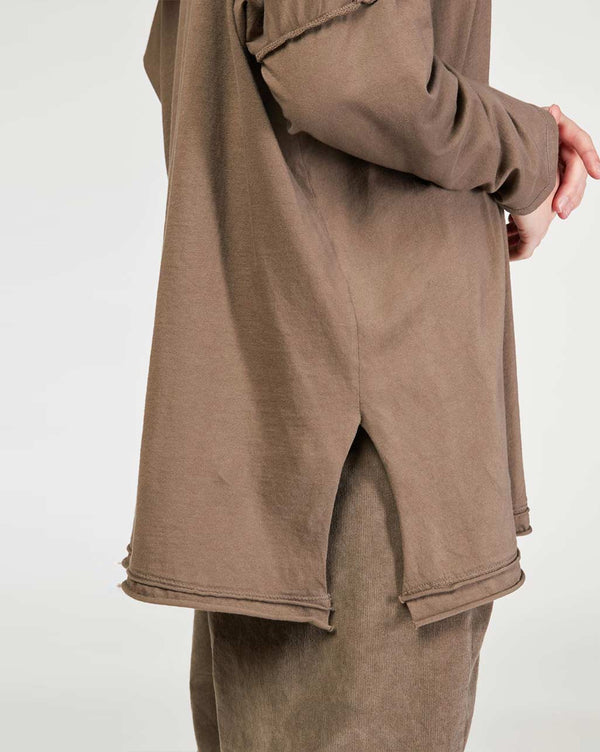 Baci Raw Stitched V-Neck T-Shirt Beige