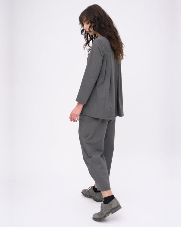 Baci Rolled Up Capri Pant Black