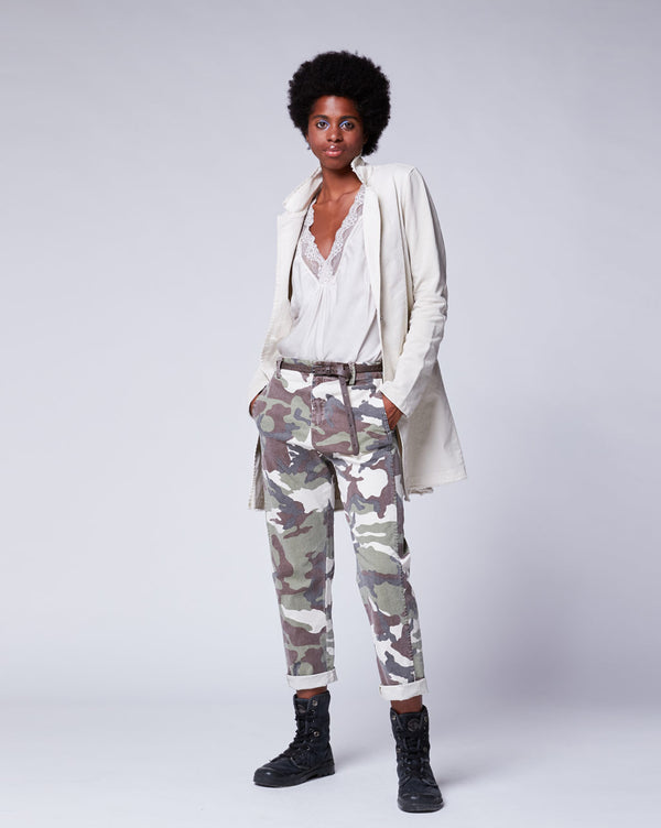 Baci Single-Button Elbow Patch Blazer Beige