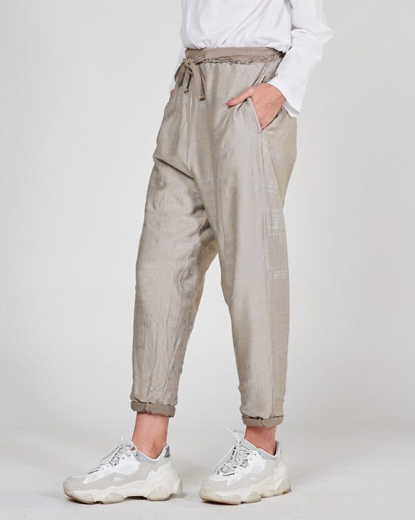 baci Static Raw Elastic Sweatpant Beige