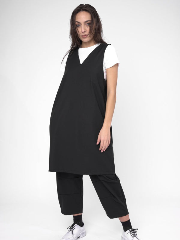 Baci V Neck Back Bow Dress Black