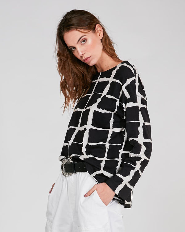 Baci Wave Grid Line T-Shirt Black / White