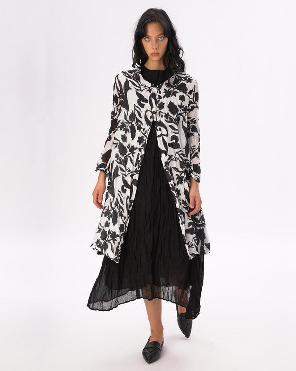 baci Floral Button Down Crinkled Tunic Shirt Black / White