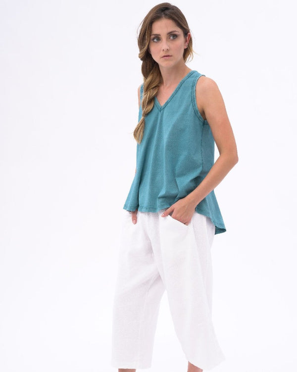 Baci Organic Stonewashed Simple V-neck Tank Top Black