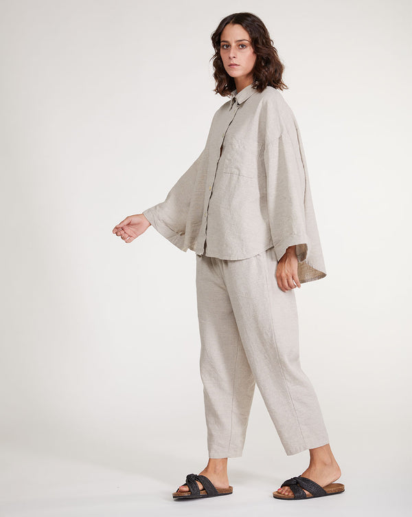 Baci Upcycled Linen Pleat Back Hi-Lo Button-Up Shirt Beige