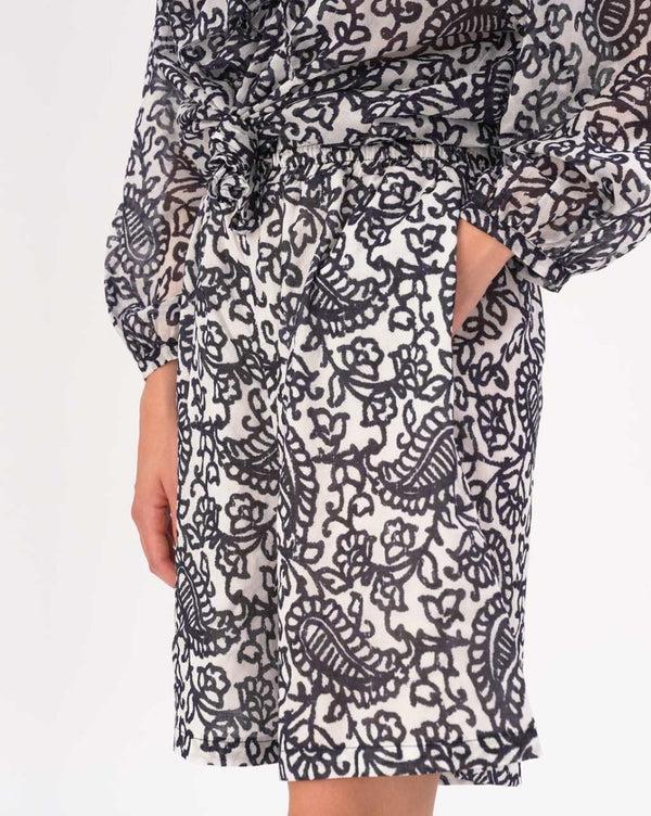 Baci Watercolor Paisely Floral Elastic Drawstring Cotton Shorts Blue / White