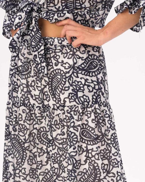 Baci Watercolor Paisely Floral Pleated Tiered Cotton Skirt Blue / White