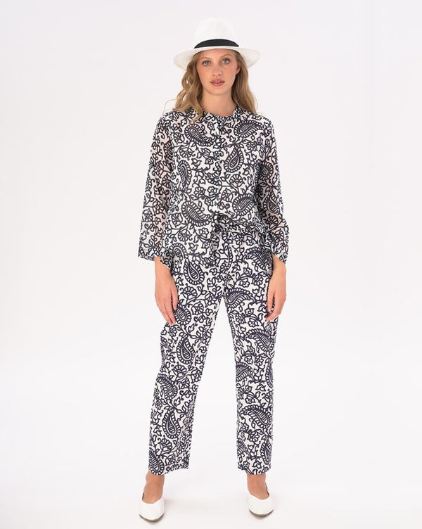 Baci Watercolor Paisley Floral Band Collar Buttoned Blouse Blue / White