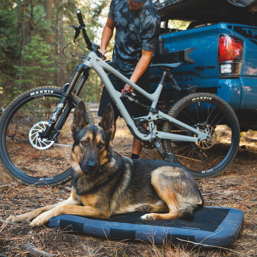 Backcountry Ruffwear Dirtbag Bed Basalt Gray