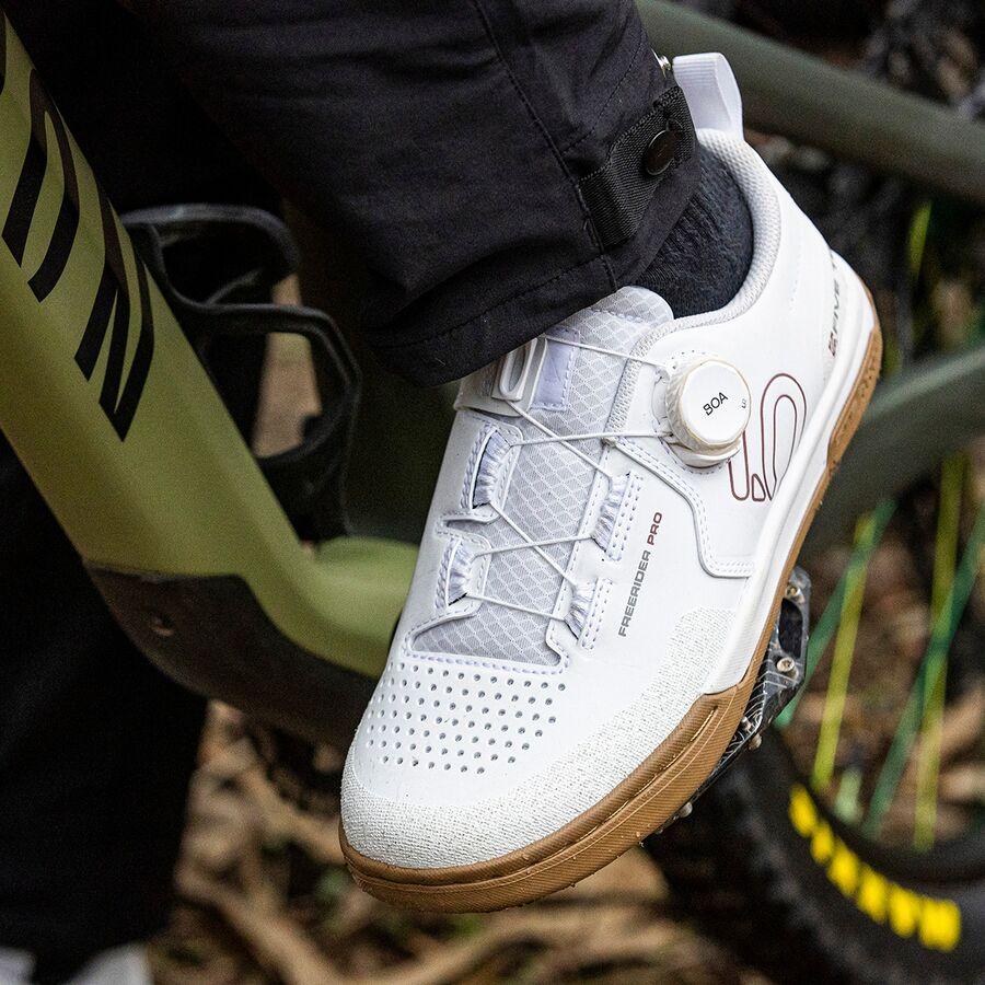 Backcountry Five Ten Freerider Pro Boa Cycling Shoe - Men's Ftwr White/Core Black/Red