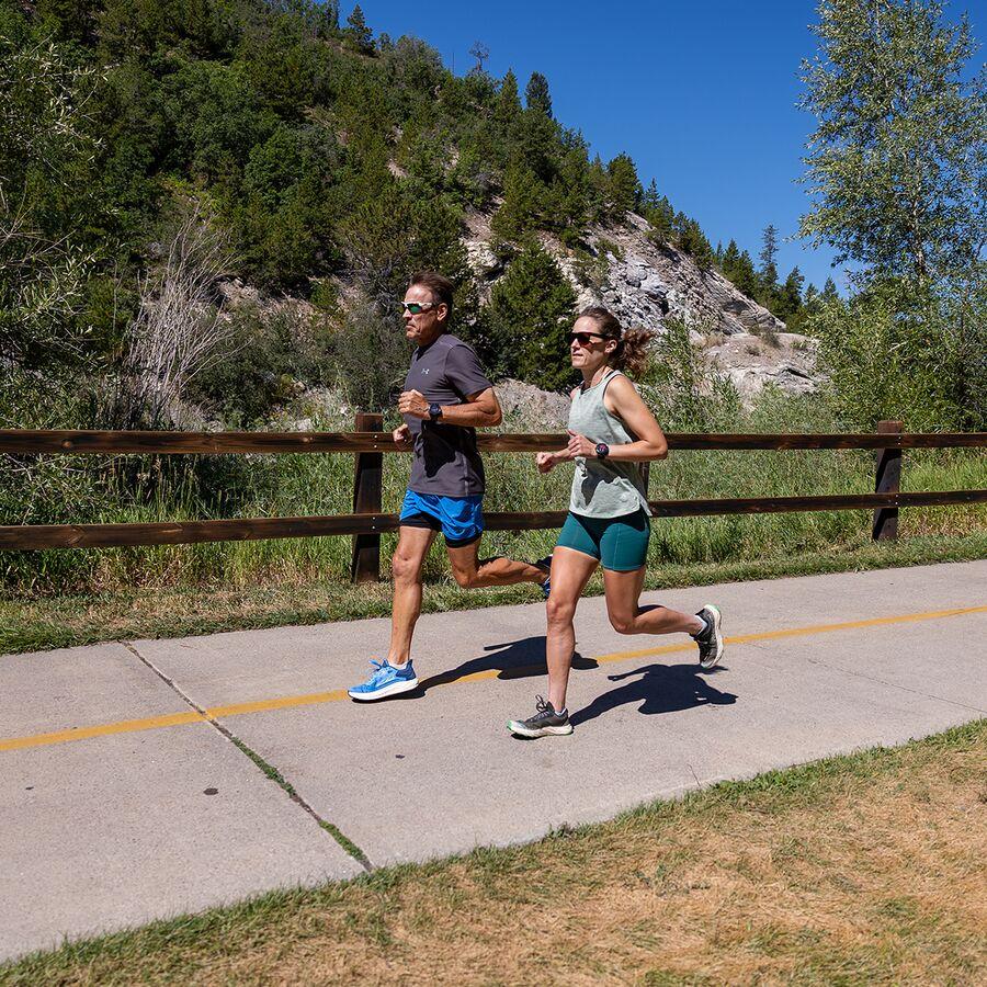 Backcountry Injinji Run Lightweight No-Show Sock Sand